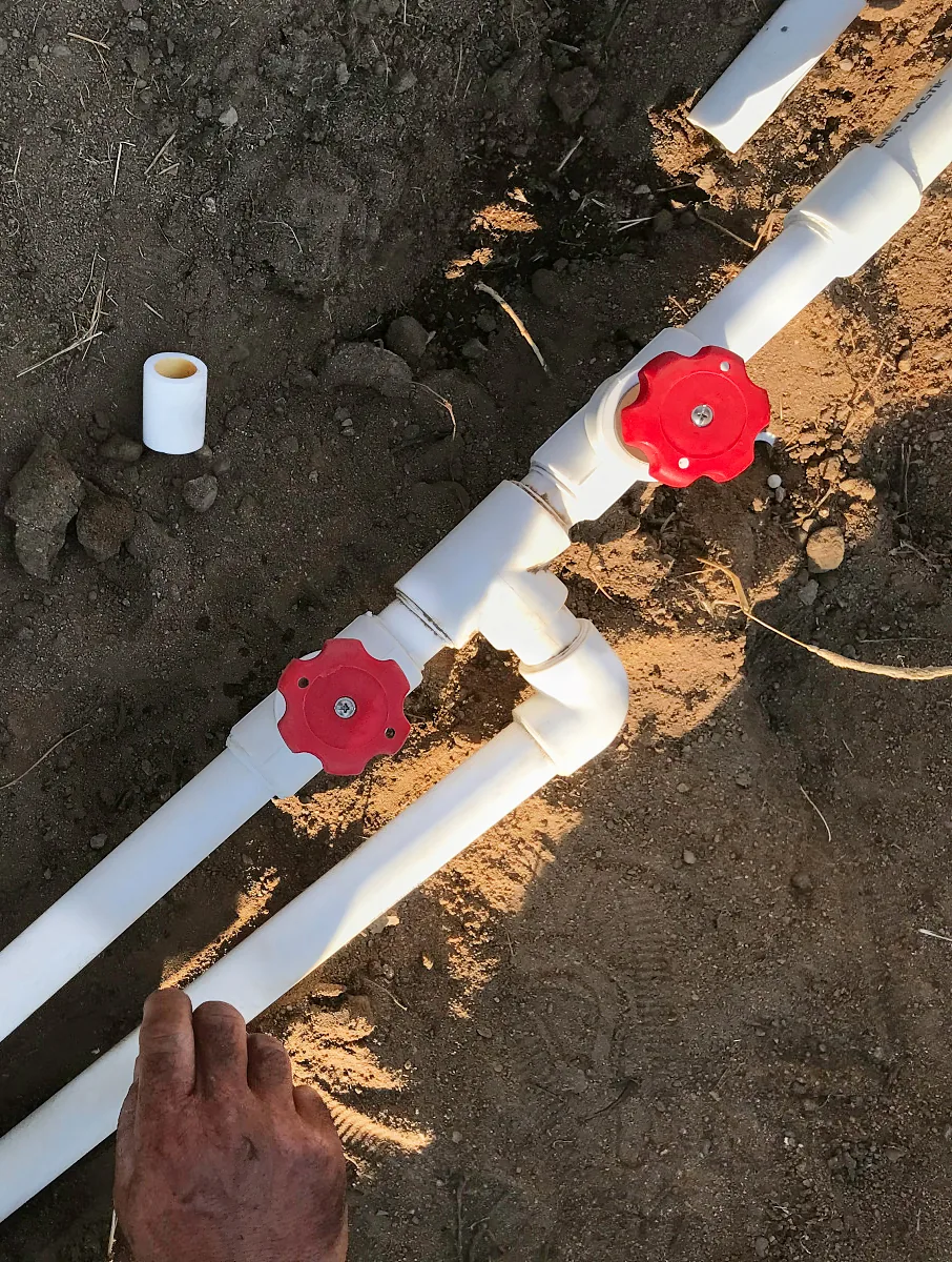 PPR distribution run in a ceiling with isolation valves